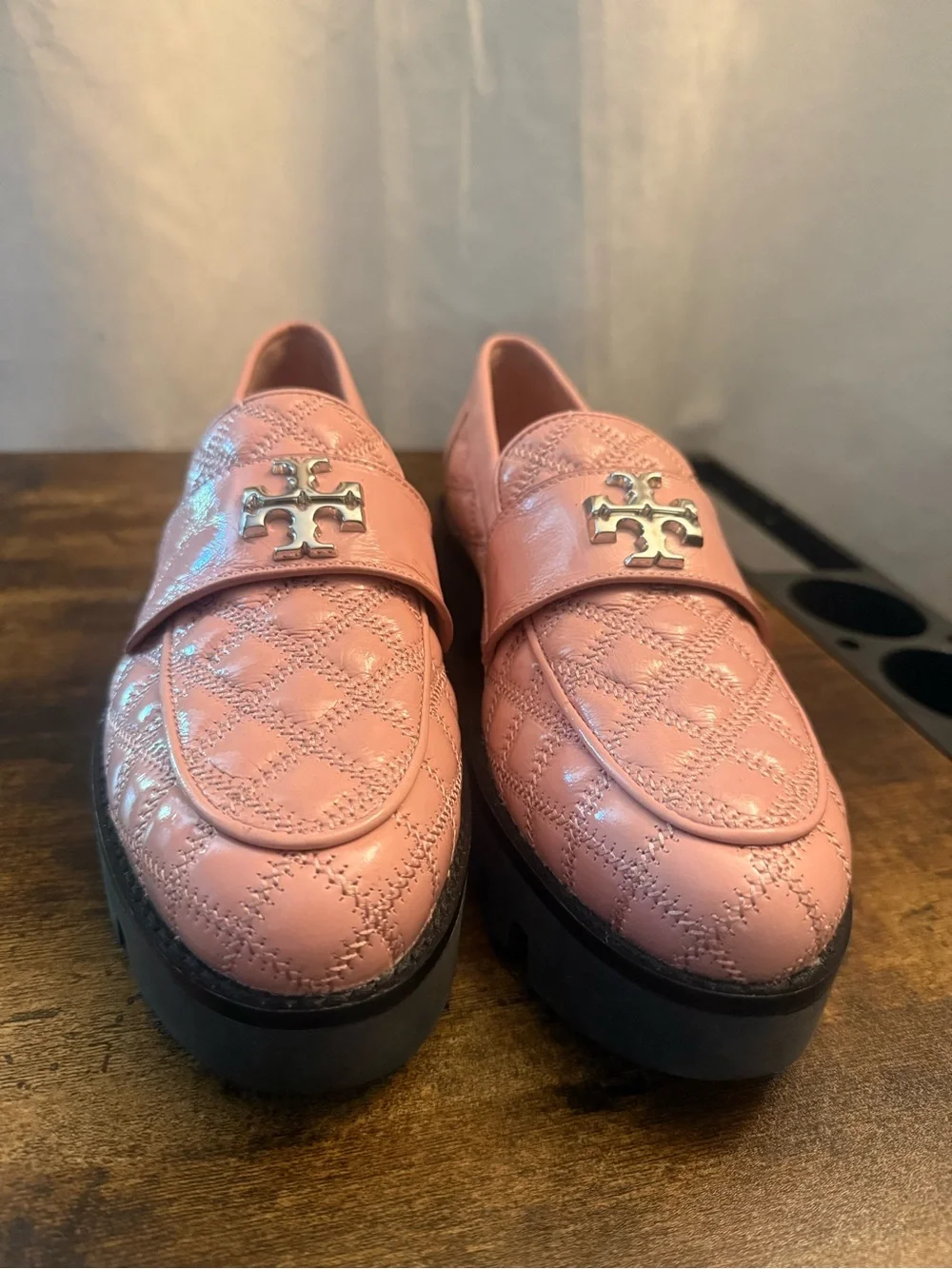 Tory Burch Pink Quilted Leather Loafers  size8.5